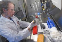 Έλληνας επιστήμονας ΜΙΤ: Αυτές είναι οι 10 συμβουλές κατά του κορωνοϊού