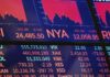 Το ισχυρό δολάριο πιέζει και τη Wall Street