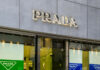 Il Sole 24 Ore: H Prada εξετάζει την εξαγορά της Versace