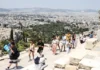 Bloomberg: Πολύ υψηλότερο από τον στόχο το πρωτογενές πλεόνασμα 2025 στην Ελλάδα -Περιθώριο για μέτρα στήριξης