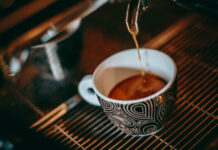 Πρόστιμα 576.000 ευρώ σε Jacobs Douwe Egberts και PepsiCo Hellas για το μικτό κέρδος