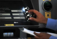 Επίδομα 300 ευρώ: Τα κριτήρια για τους δικαιούχους – Πότε θα γίνει η πληρωμή